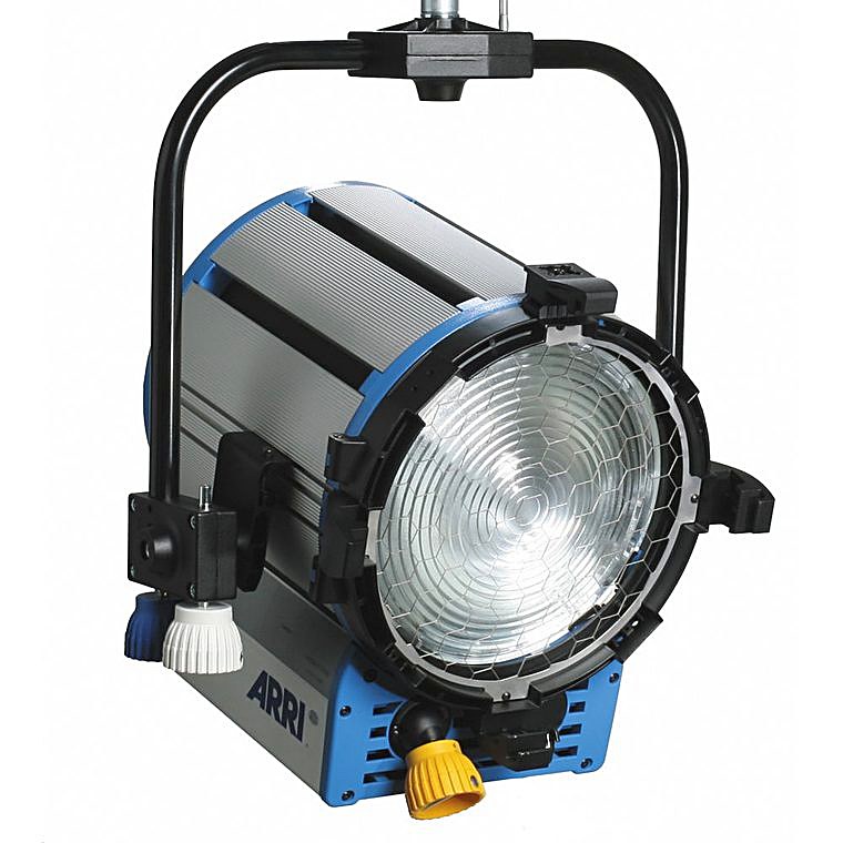 Arri LTM 5000 Fresnel · Alquiler de equipos audiovisuales en Bogotá, Colombia · Arttv Studios Arri LTM 5000 Fresnel · Alquiler de equipos audiovisuales en Bogotá, Colombia · Arttv Studios