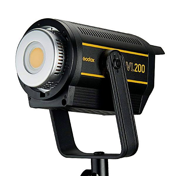 Foco VL 200 · Alquiler de equipos audiovisuales en Bogotá, Colombia · Arttv Studios Foco VL 200 · Alquiler de equipos audiovisuales en Bogotá, Colombia · Arttv Studios