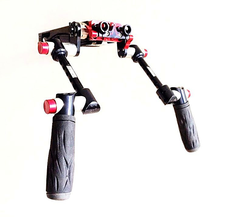 Handgrip MoveCam · Alquiler de equipos audiovisuales en Bogotá, Colombia · Arttv Studios Handgrip MoveCam · Alquiler de equipos audiovisuales en Bogotá, Colombia · Arttv Studios