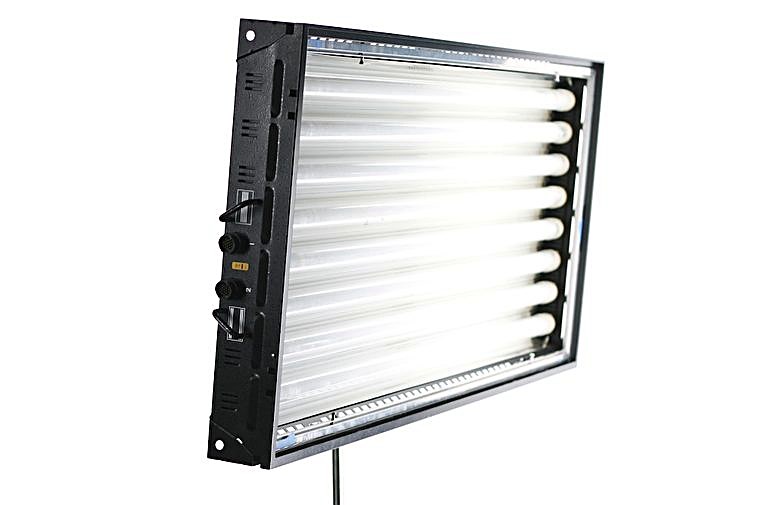 Kino Flo Flathead 8x120 (120cm) · Alquiler de equipos audiovisuales en Bogotá, Colombia · Arttv Studios Kino Flo Flathead 8x120 (120cm) · Alquiler de equipos audiovisuales en Bogotá, Colombia · Arttv Studios