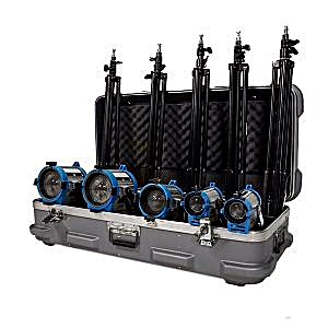 Kit de luces Arri Open Face 650k y 300 · Alquiler de equipos audiovisuales en Bogotá, Colombia · Arttv Studios Kit de luces Arri Open Face 650k y 300 · Alquiler de equipos audiovisuales en Bogotá, Colombia · Arttv Studios