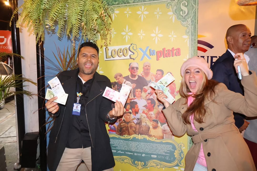 Premiere de Locos por la Plata